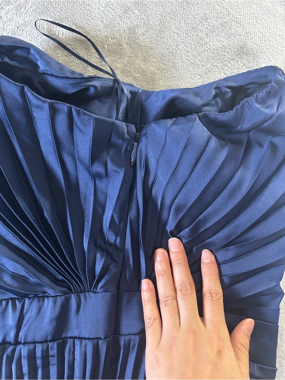 Abercrombie & Fitch NWT One-Shoulder Pleated Wide-Leg Jumpsuit in Navy - Picture 8 of 14